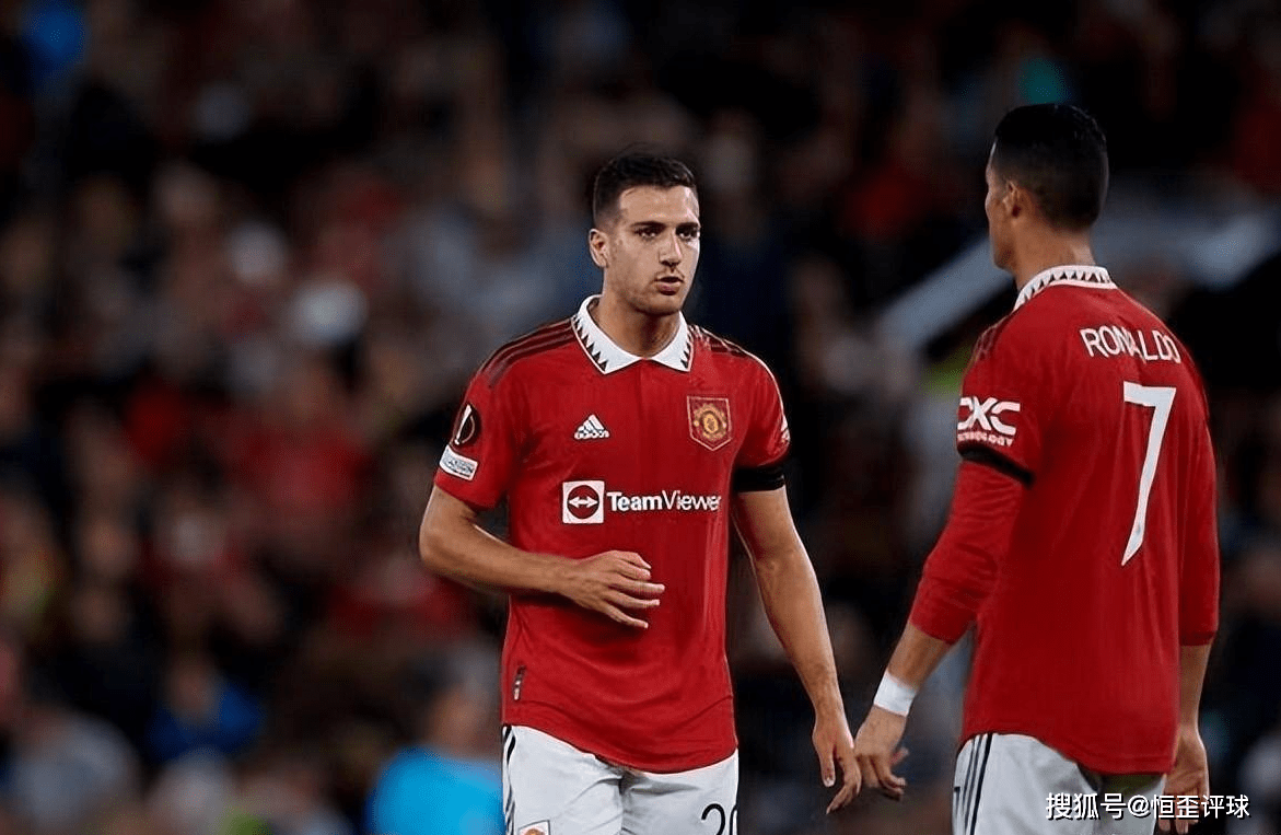 亚博体育 -英超关键时刻再迎强敌，辽宁本钢豪取连胜，主帅态度：更衣室稳定，心理建设被强调(辽宁本钢男篮今晚直播)