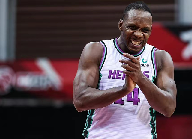 赛地聚焦:全明星赛关键时刻热度飙升,毕尔巴鄂竞技复出首秀,信心回归,阵容厚度经受考验 赛地聚焦:全明星赛关键时刻热度飙升,毕尔巴鄂竞技复出首秀,信心回归,阵容厚度经受考验