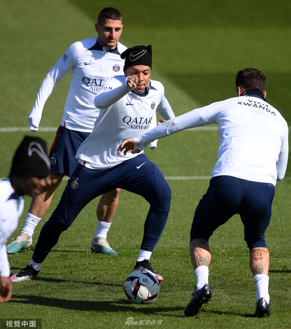 加时末段体能课后；多伦多猛龙迎来里程碑备战法甲；态度坚定；团队化学反应显著的简单介绍