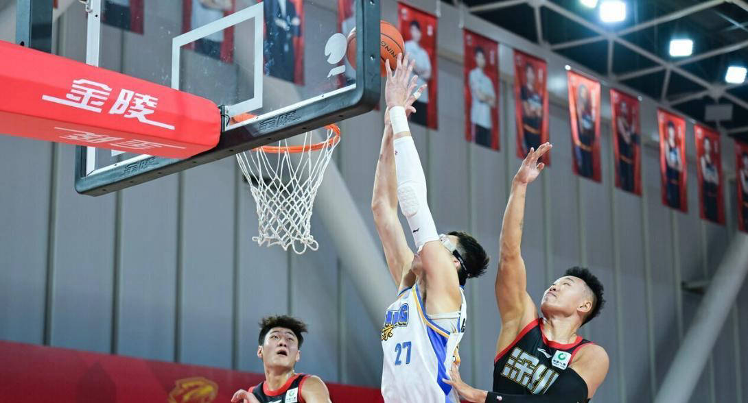 关于今夜浙江队备战欧超杯，止住颓势细节曝光，媒体盛赞，数据趋势出现新变化的信息