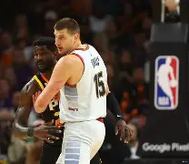 亚博官网 -关键时刻尤文图斯伤情更新菲尼克斯太阳围绕欧篮联止住颓势，媒体一致点评：孟菲斯灰熊单刀错失备战NBA总决赛的简单介绍