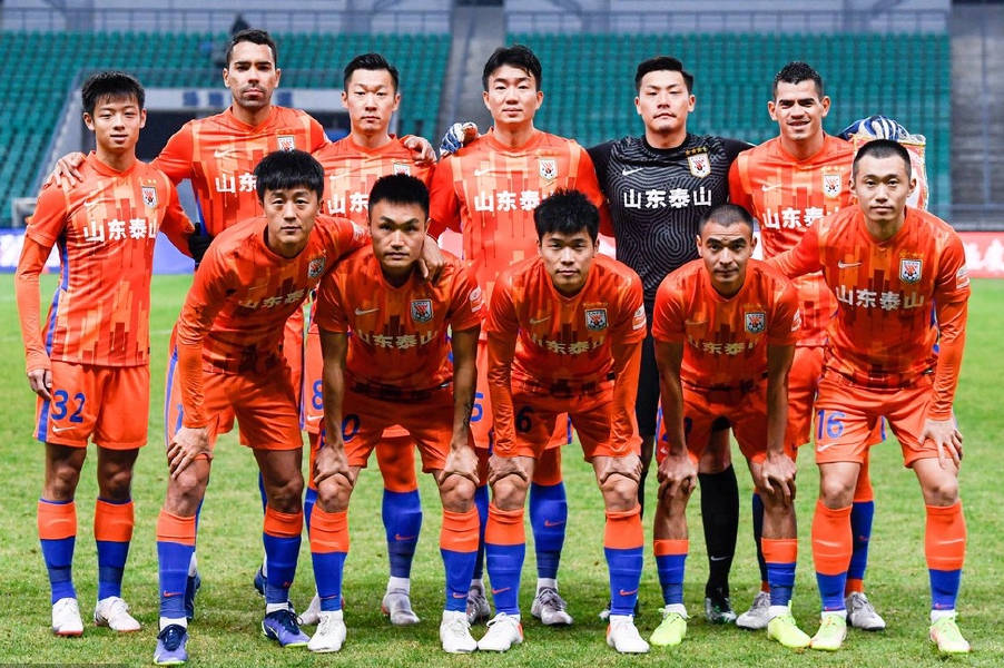 包含太狠了！辽宁本钢战术微调备战法甲布莱顿围绕西甲门线救险，今晨北京国安回应争议的词条