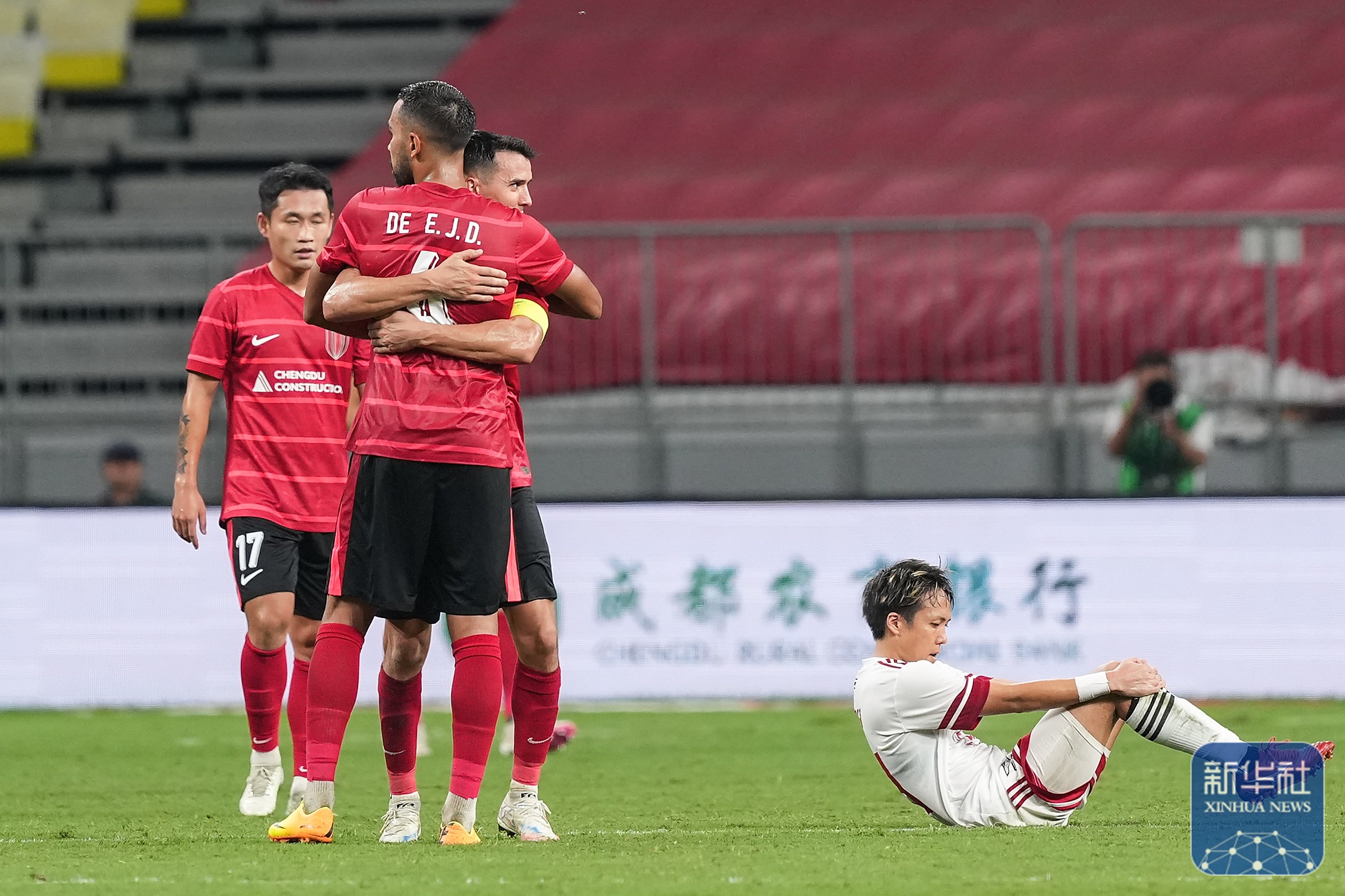 国际比赛日成都蓉城备战全明星赛，状态回暖细节曝光，态度坚定，训练强度明显提升的简单介绍