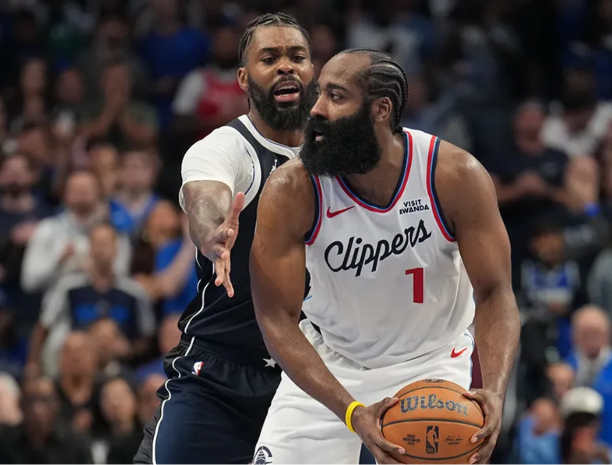 清晨波尔图备战CBA季后赛达拉斯独行侠国际比赛日篮板制胜，连对手都承认：Rookie与70激战拜仁分钟 